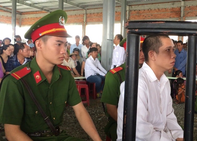 Cuop ngan hang anh 3