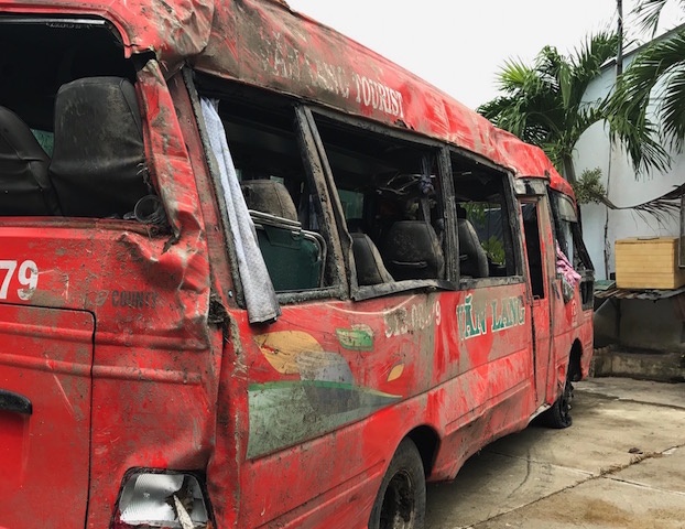 Xe khách gây tai nạn ảnh 1 Xe khach gay tai nan anh 1