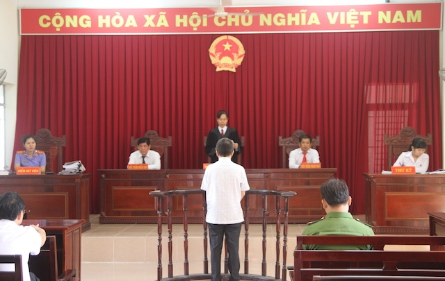 Tham o tai san, nguyen chi cuc truong thi hanh an linh 11 nam tu hinh anh