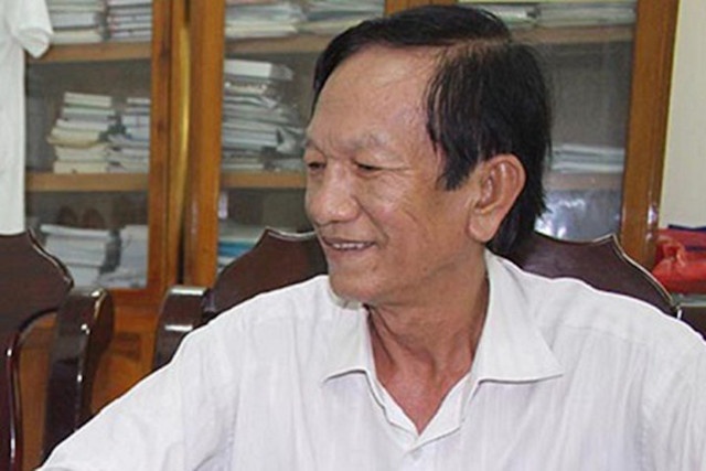 Cach chuc giam doc benh vien bo nhiem con trai lam pho khoa hinh anh