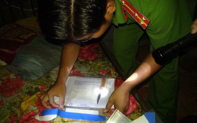 Cu ong 75 tuoi dam chet ban nhau 30 tuoi hinh anh