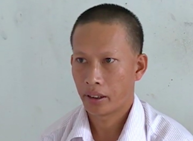 Ga say ruou xam hai be gai 14 tuoi o nha mot minh hinh anh