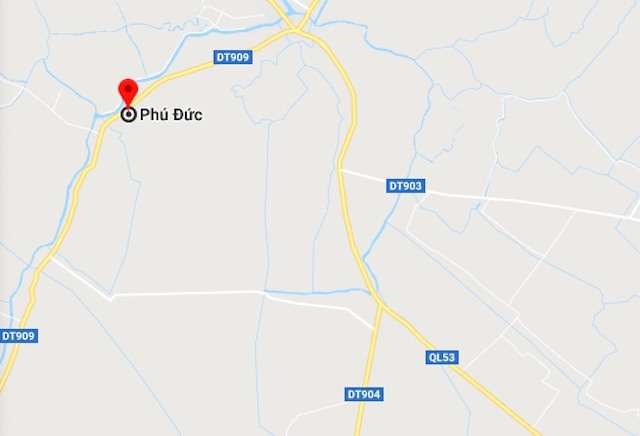 trường gà ngoài cánh đồng  ảnh 3 truong ga ngoai canh dong anh 3
