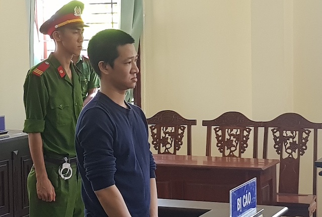 Ke lua nguoi mua oto gia re linh 20 nam tu hinh anh