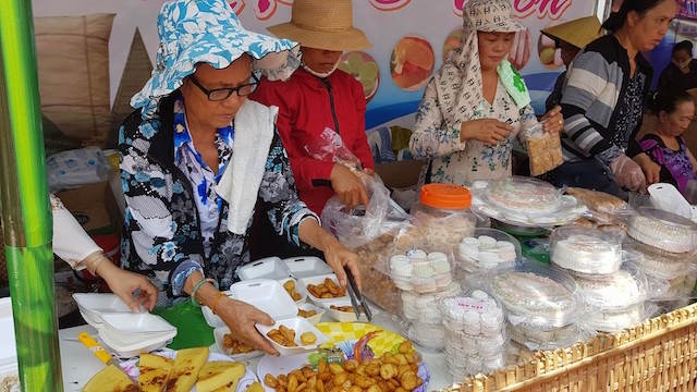 lễ hội bánh dân gian ảnh 2 le hoi banh dan gian anh 2