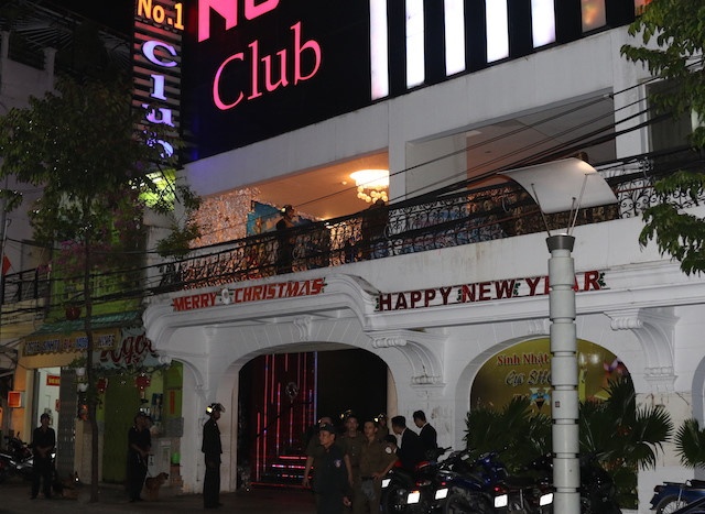 Phat hien nhieu nam nu duong tinh ma tuy tai quan bar o Can Tho hinh anh