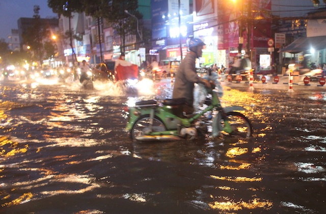 Mua lon, nhieu tuyen duong Can Tho ngap nang hinh anh