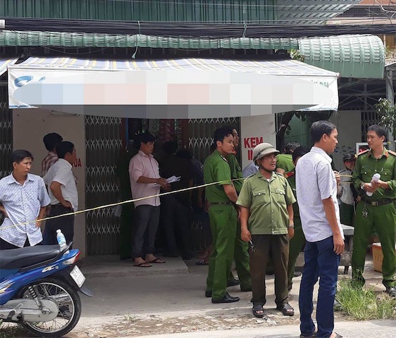 Vo chong giao vien tu vong tai nha rieng hinh anh