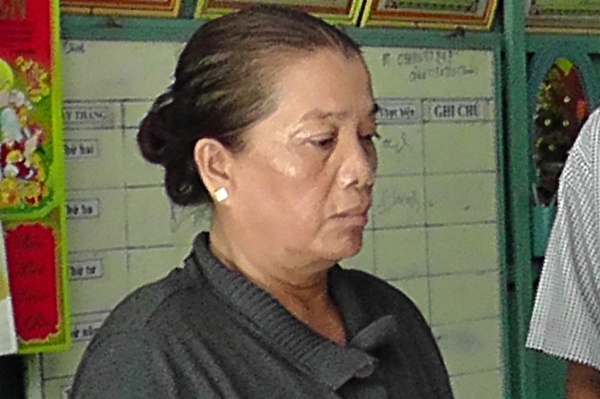 Bat nu chu hui chiem doat tien ty hinh anh