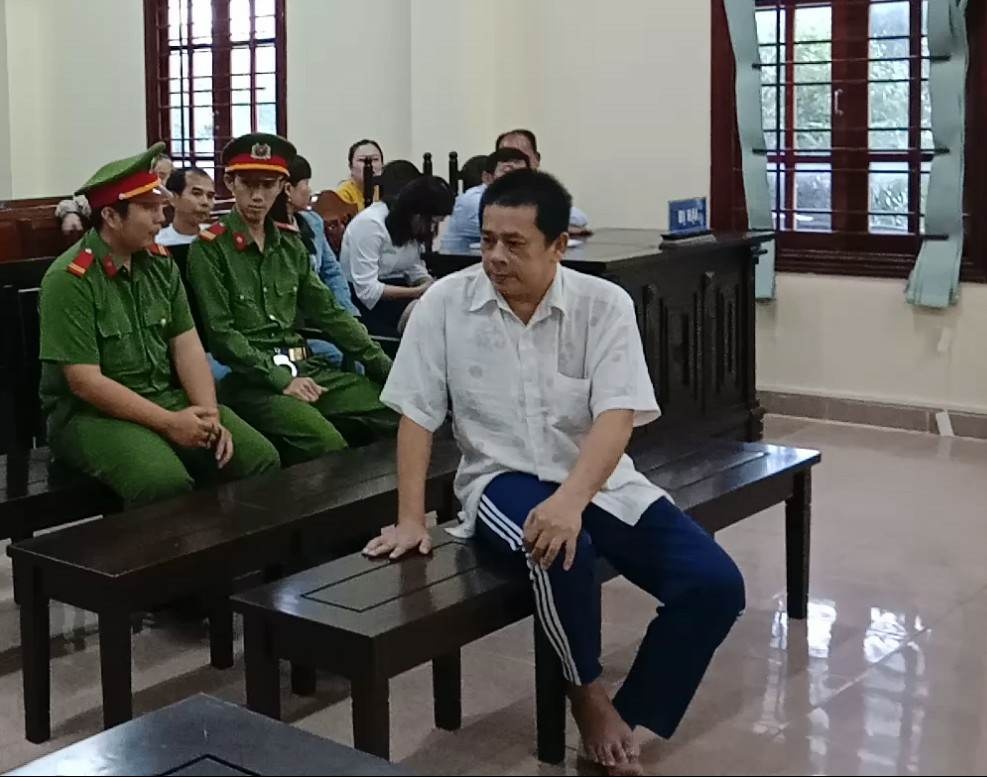 Tai xe oto khach khien 3 nguoi chet hau toa cap phuc tham hinh anh