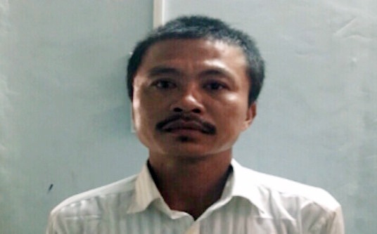 Bat nghi can giet nguoi danh ca tren song Thot Not hinh anh