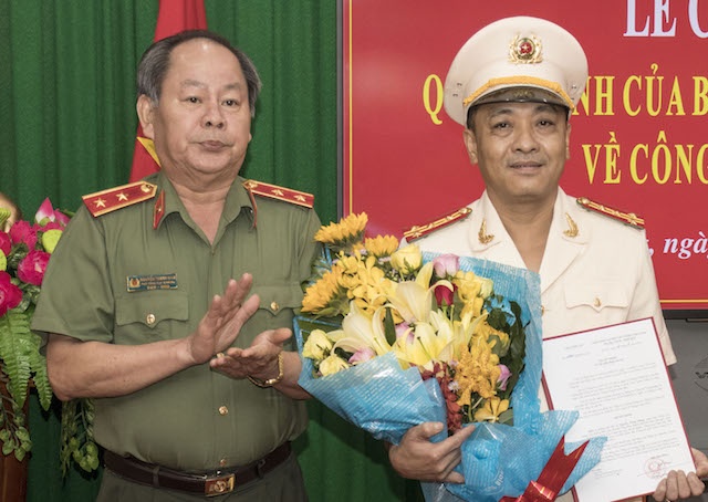 Tân phó giám đốc Công an Vĩnh Long ảnh 1 Tan pho giam doc Cong an Vinh Long anh 1
