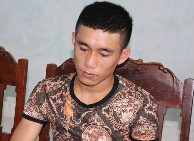 Khoi to thanh nien 18 tuoi cho vay nang lai hinh anh