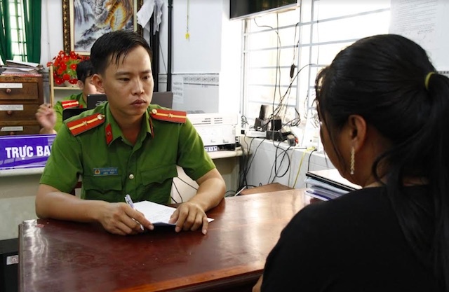 Cuu 2 phu nu dinh nhay cau Can Tho tu tu hinh anh