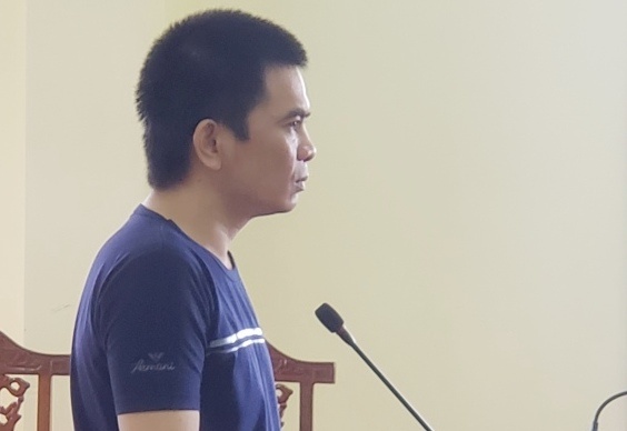 Cuu luat su lam gia giay to di lua dao linh 15 nam tu hinh anh