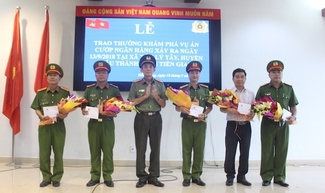 Cướp ngân hàng ảnh 3 Cuop ngan hang anh 3