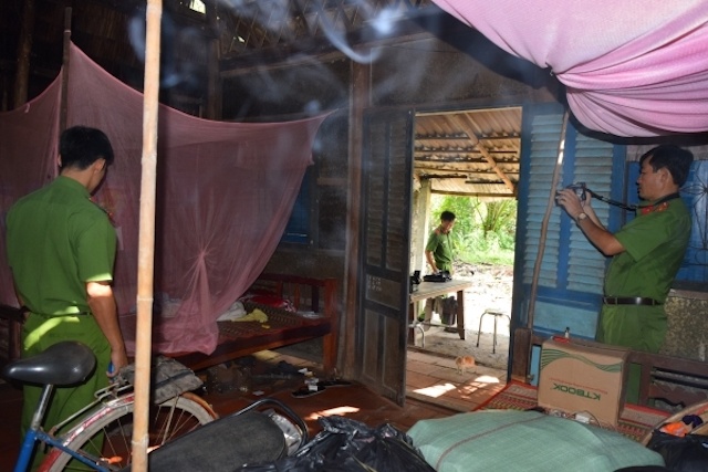 Khoi to nghi pham sat hai cha nguoi yeu hinh anh