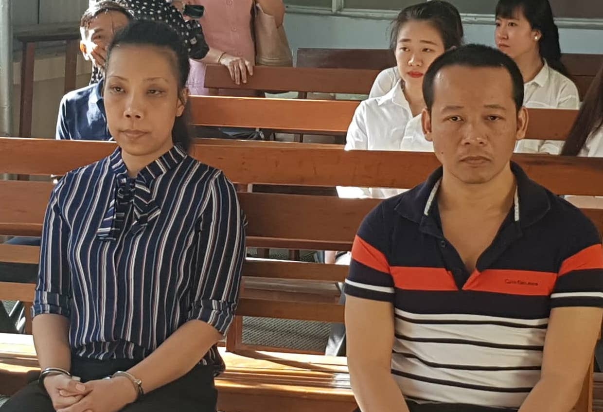 Nữ phóng viên ảnh 1 Nu phong vien anh 1
