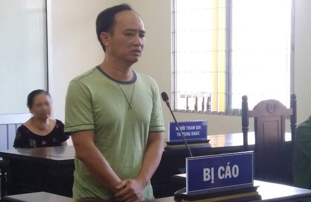 Xuyen tac tren Facebook, linh 30 thang tu hinh anh