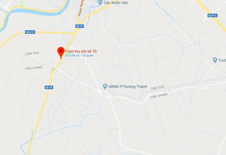 Cả trăm người cổ vũ,  đua xe ảnh 3 Ca tram nguoi co vu,  dua xe anh 3