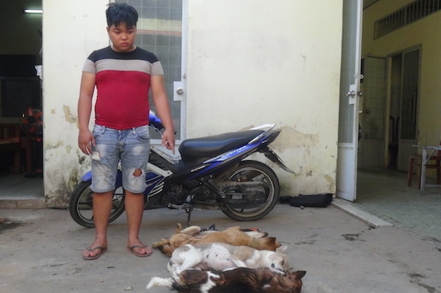 thanh niên trộm chó ảnh 1 thanh nien trom cho anh 1