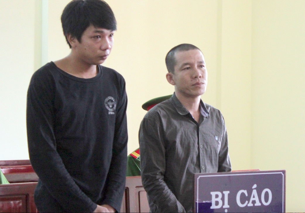 Bé gái sinh con ảnh 1 Be gai sinh con anh 1