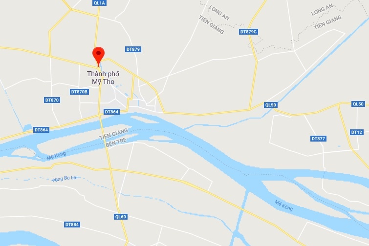 Xe container lật ngang ảnh 3 Xe container lat ngang anh 3