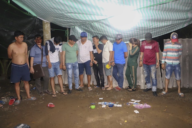 Canh sat pha truong ga anh 1