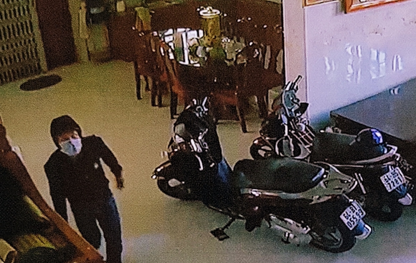 Nghi pham trom 8 ty o Vinh Long sa luoi hinh anh