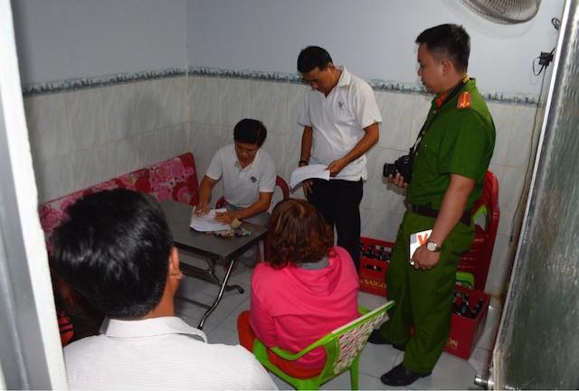 Mua bán dâm ảnh 1 Mua ban dam anh 1