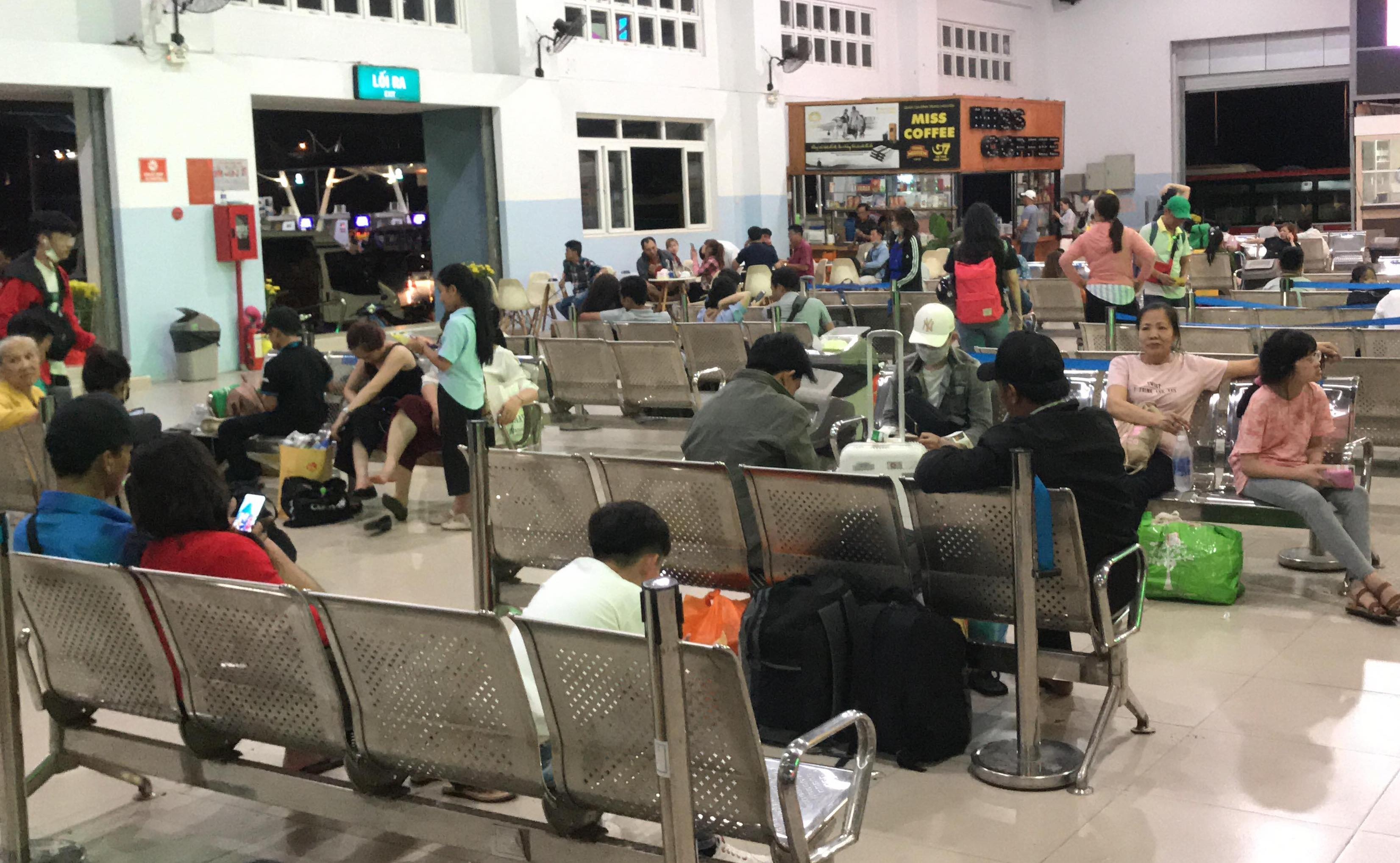 ùn tắc miền tây ảnh 4 un tac mien tay anh 4