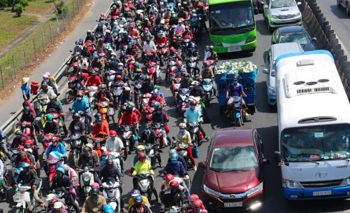 Cau My Thuan un u mung 6 Tet hinh anh