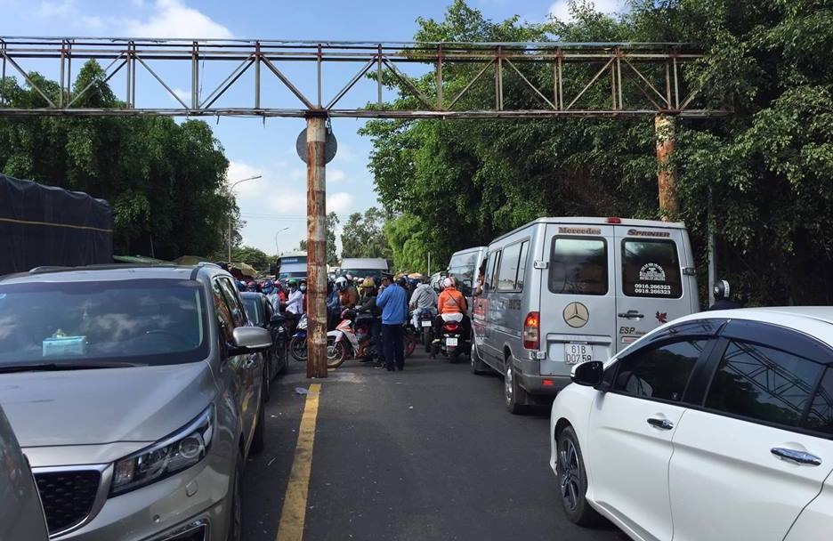 Pha Dinh Khao,  Vam Cong anh 4