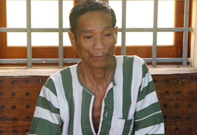 Sat hai ban nhau chi vi khong chiu di mua ruou hinh anh