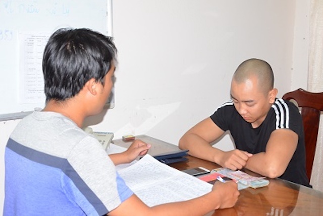 Cho vay lai nang anh 1