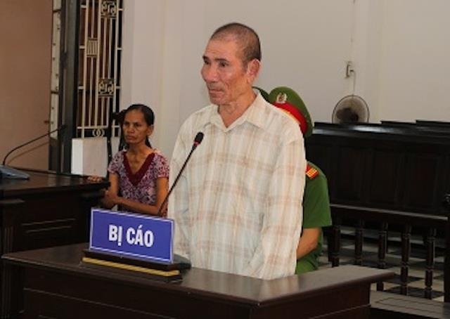 Hiep dam tre em, nguoi dan ong 64 tuoi linh 20 nam tu hinh anh