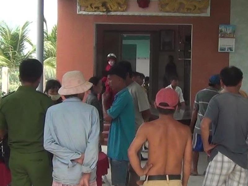 Nguoi dan ong mien Tay chan thuong so nao, tu vong sau chau nhau hinh anh