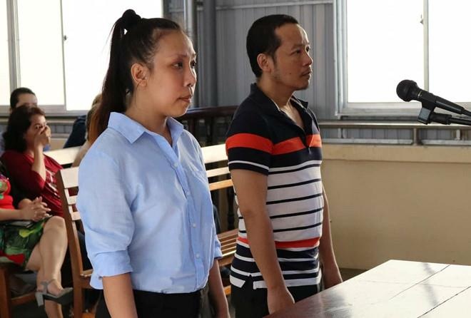 Nu phong vien bi chuyen toi tu moi gioi hoi lo sang lua dao hinh anh