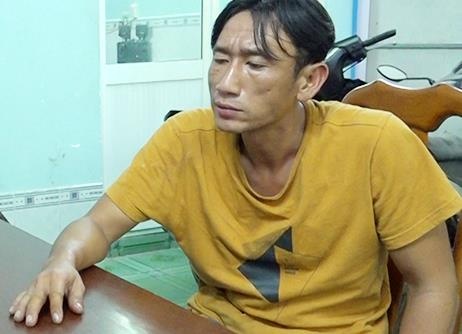 Dọa đốt cây xăng ảnh 1 Doa dot cay xang anh 1