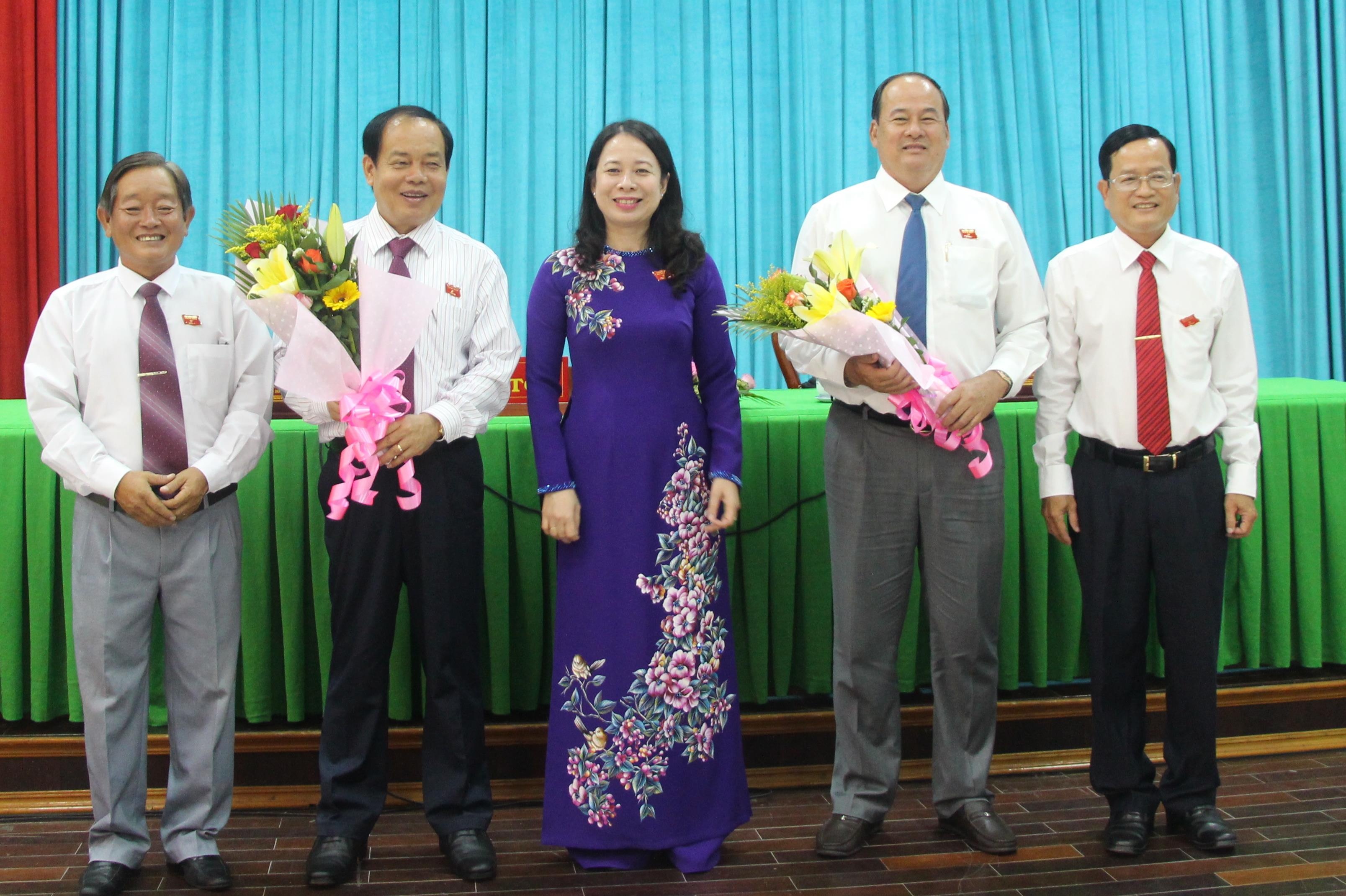 Chu tich UBND tinh An Giang anh 1