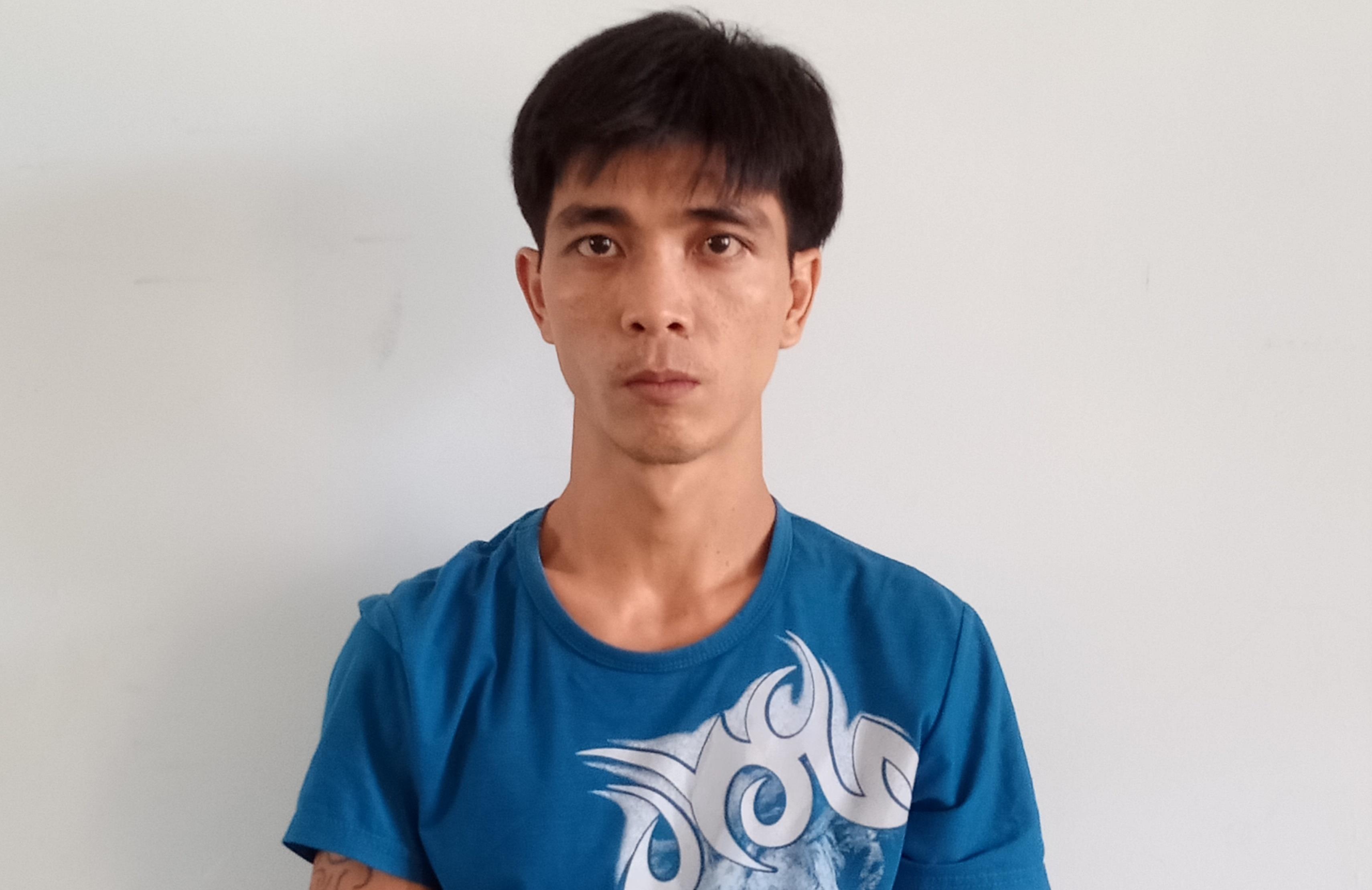 Ke co 5 tien an bi bat khi cung vo di ban vang hinh anh