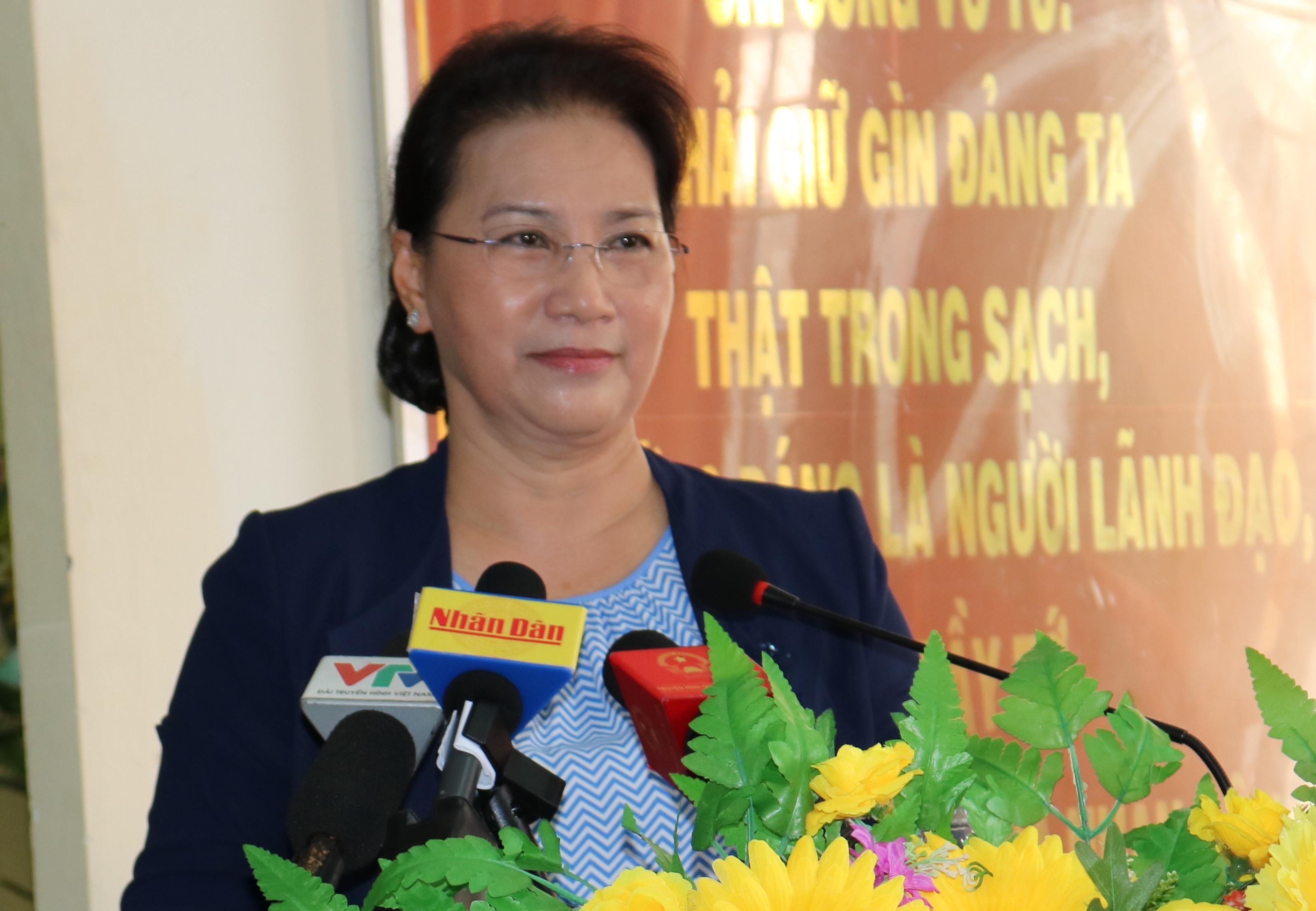 Chủ tịch Quốc hội ảnh 2 Chu tich Quoc hoi anh 2