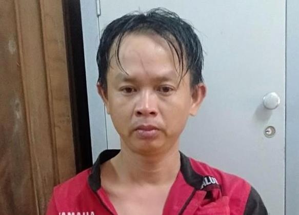 Ke cuop tiem vang yeu cau duoc che mat khi bi bat hinh anh