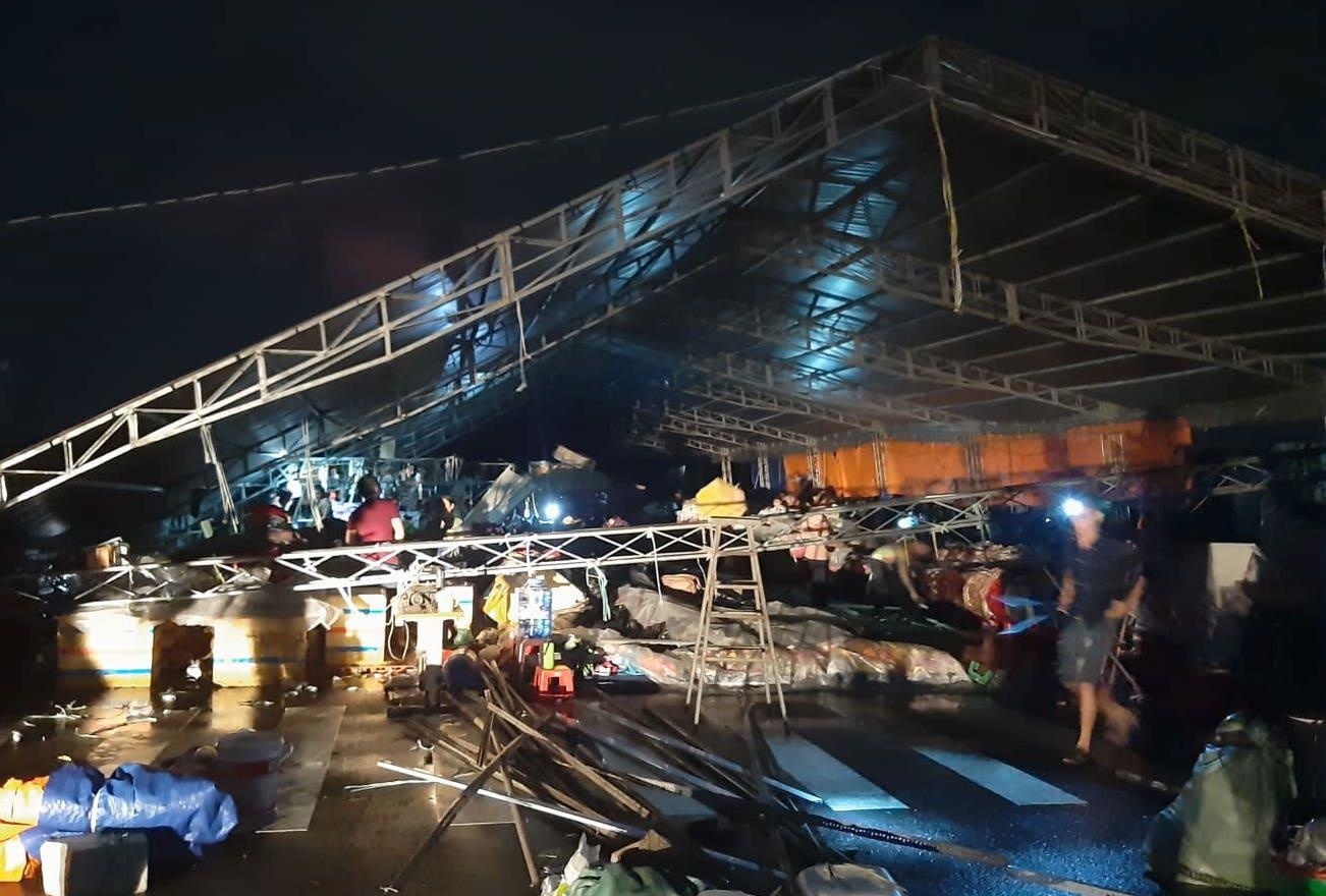 Mua dong, gio manh lam do sap khu hoi cho o Tien Giang hinh anh