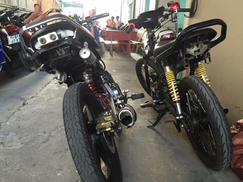 Chan bat 18 thanh nien dua xe va co vu dua xe trai phep o Ben Tre hinh anh
