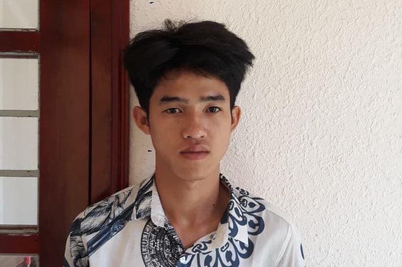 cuop tui xach nu sinh anh 1