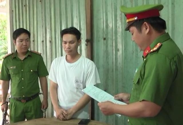 Cha đánh con ảnh 1 Cha danh con anh 1