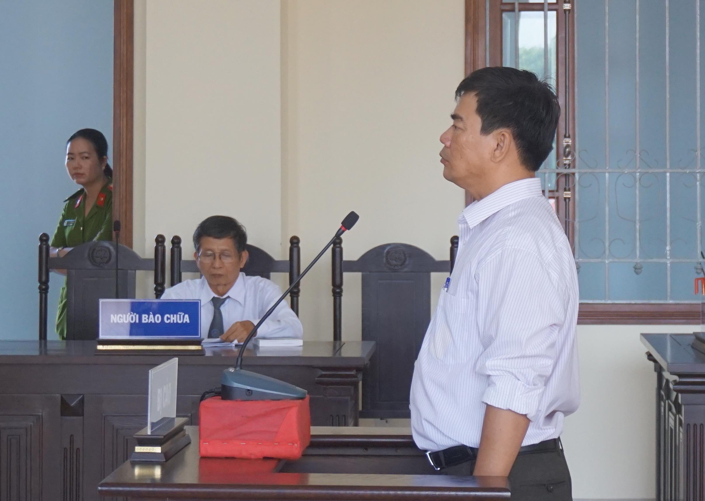 Cựu trưởng phòng trường cao đẳng ảnh 1 Cuu truong phong truong cao dang anh 1