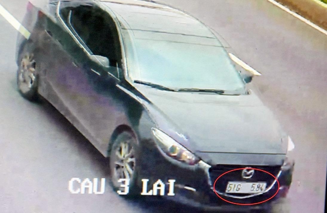 Hai thanh niên ngoại quốc cướp 10 triệu đồng ảnh 1 Hai thanh nien ngoai quoc cuop 10 trieu dong anh 1