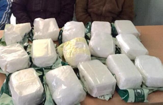 3 ga trai van chuyen 10 kg ma tuy trong dem hinh anh